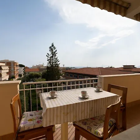 Vivilo Collection - Santa Laura 2bdr With Balcony *