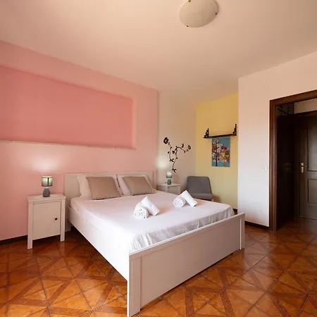 Lejlighed Vivilo Collection - Santa Laura 2bdr With Balcony